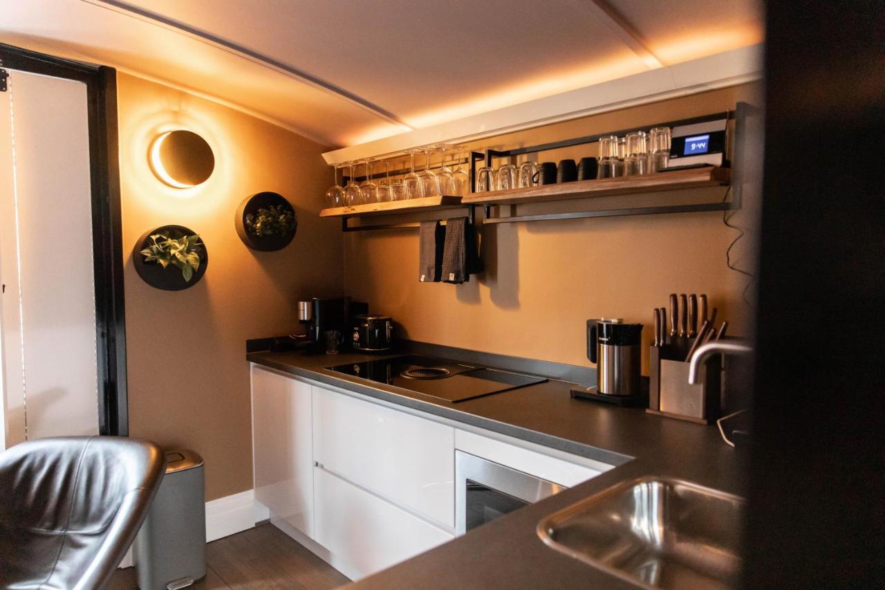 Wellnessboat De Michiel De Ruyter Hotel โกรนิงเงน ภายนอก รูปภาพ