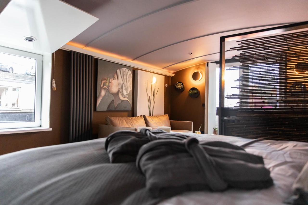 Wellnessboat De Michiel De Ruyter Hotel โกรนิงเงน ภายนอก รูปภาพ