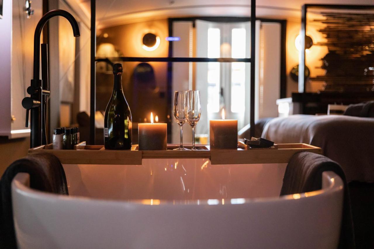 Wellnessboat De Michiel De Ruyter Hotel โกรนิงเงน ภายนอก รูปภาพ