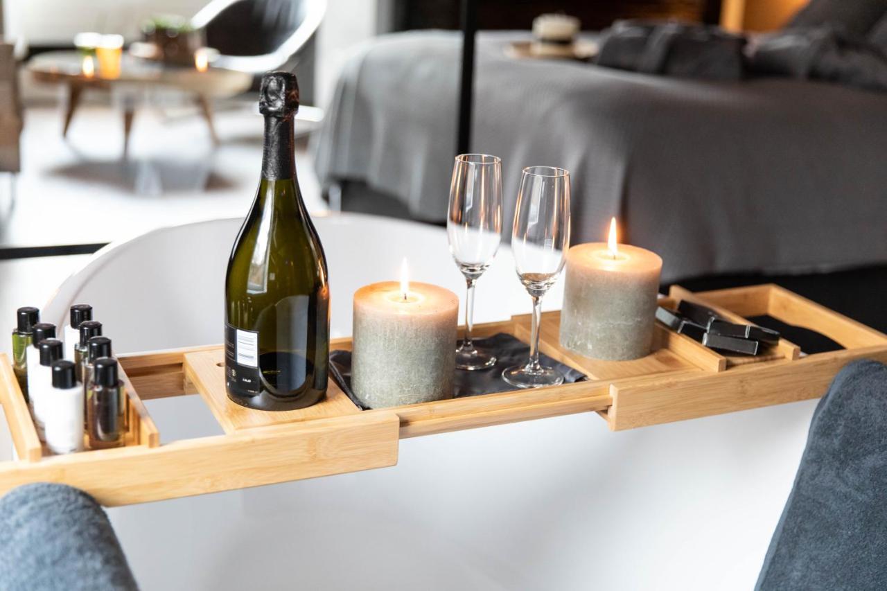 Wellnessboat De Michiel De Ruyter Hotel โกรนิงเงน ภายนอก รูปภาพ